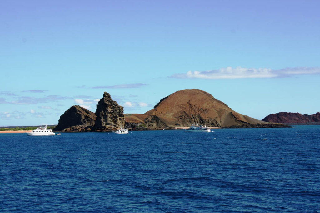 Galapagos Liveaboard Travel